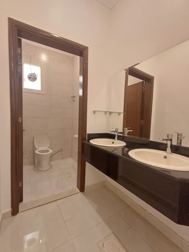 Floor For Rent in Funaitees — 6