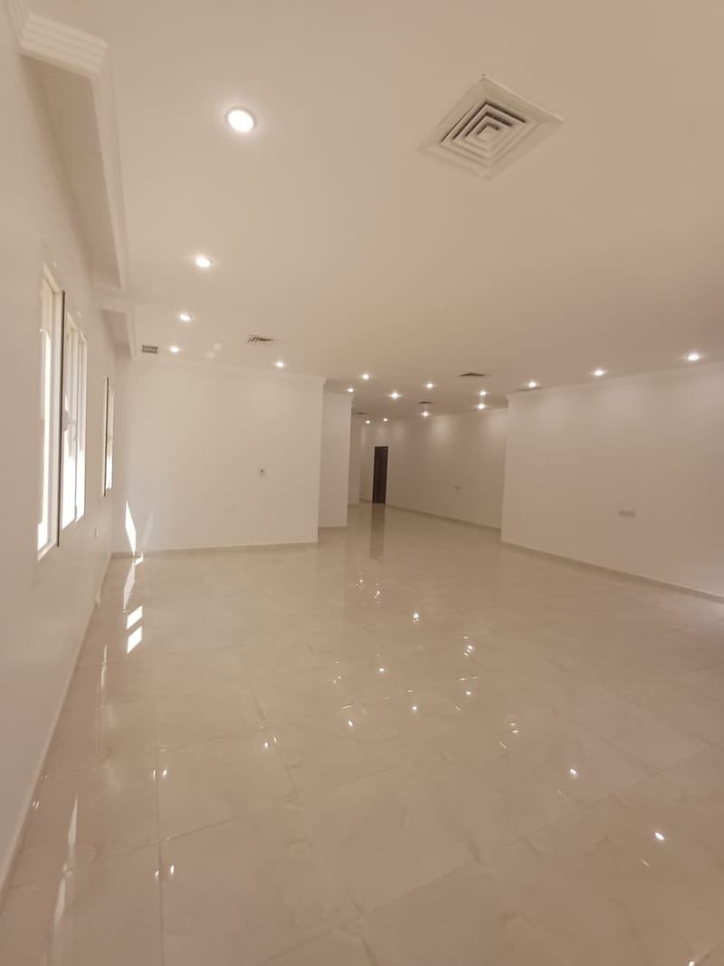 Floor For Rent in Funaitees — 4