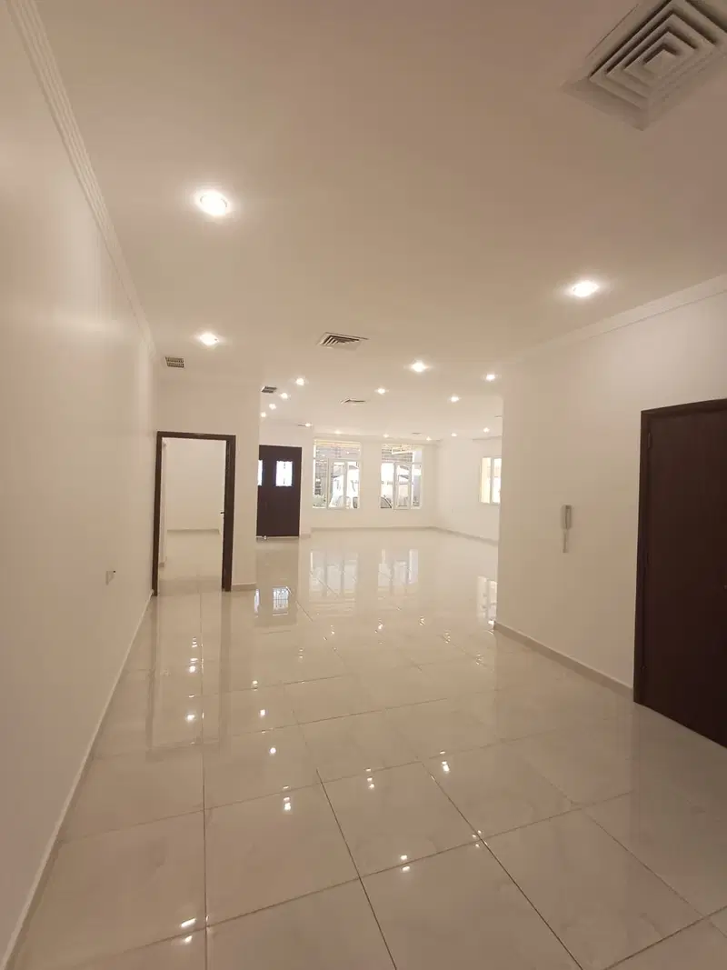 Floor For Rent in Funaitees — 3