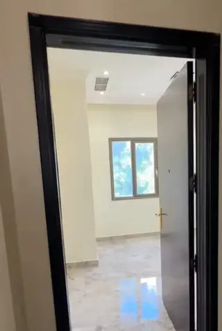 Floor For Rent in Dasma