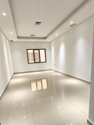 للإيجار شقة في سلوى