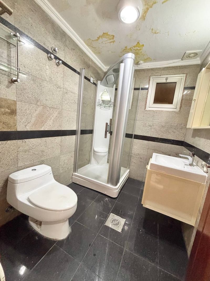 Apartment For Rent in Salmiya — 11