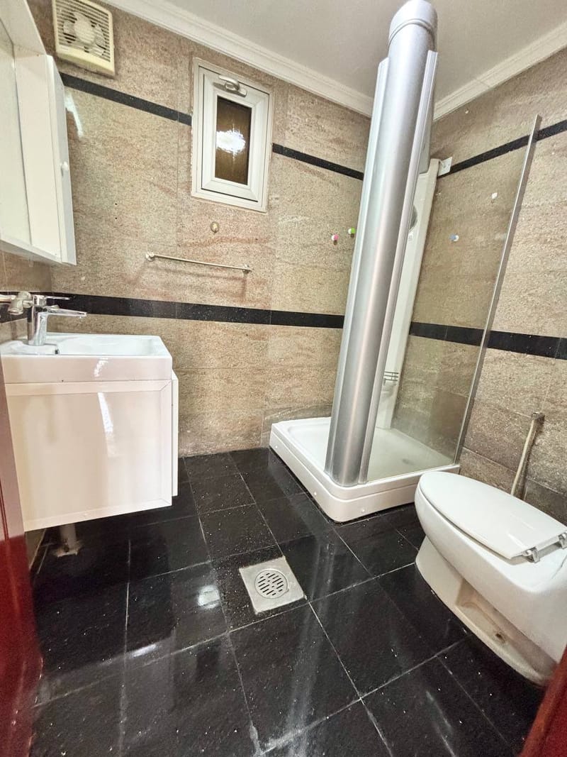 Apartment For Rent in Salmiya — 15