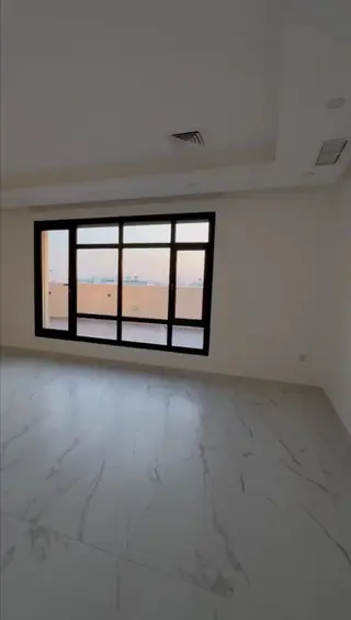 Floor For Rent in Rumaithiya