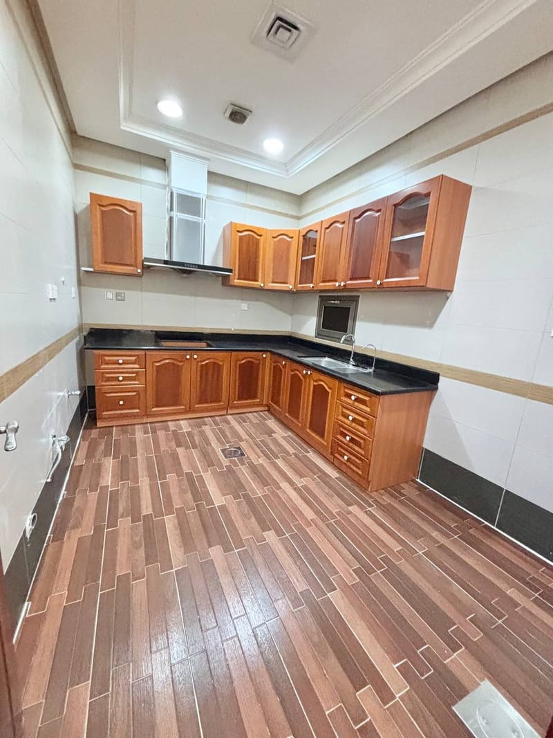 Apartment For Rent in Salmiya — 12