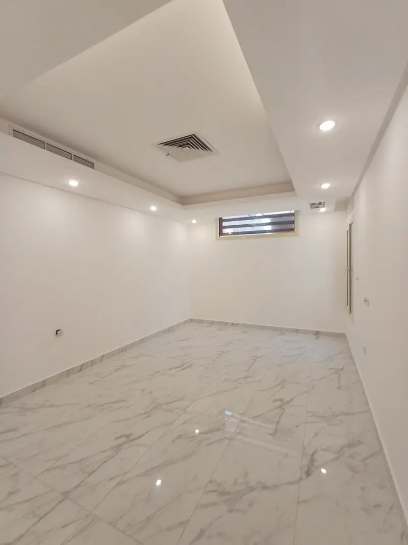 Floor For Rent in Mishref — 4