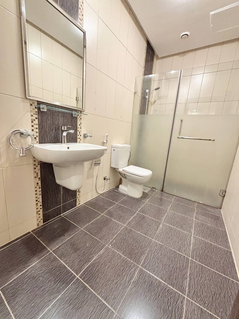 Floor For Rent in Zahra — 5