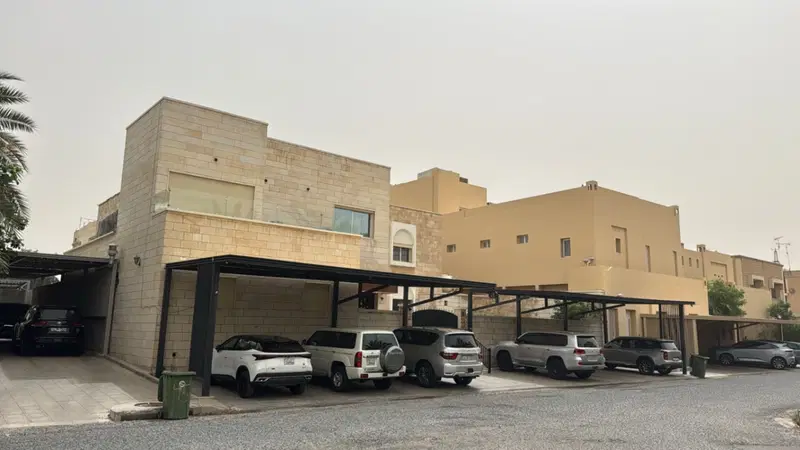 للبيع بيت في السرة — 2