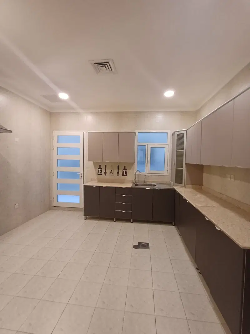 للإيجار دور في ابو فطيرة — 5