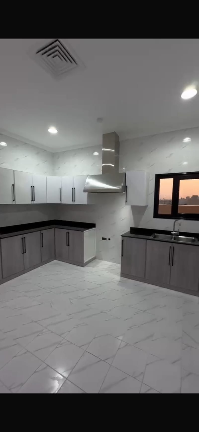 Floor For Rent in Rumaithiya — 9