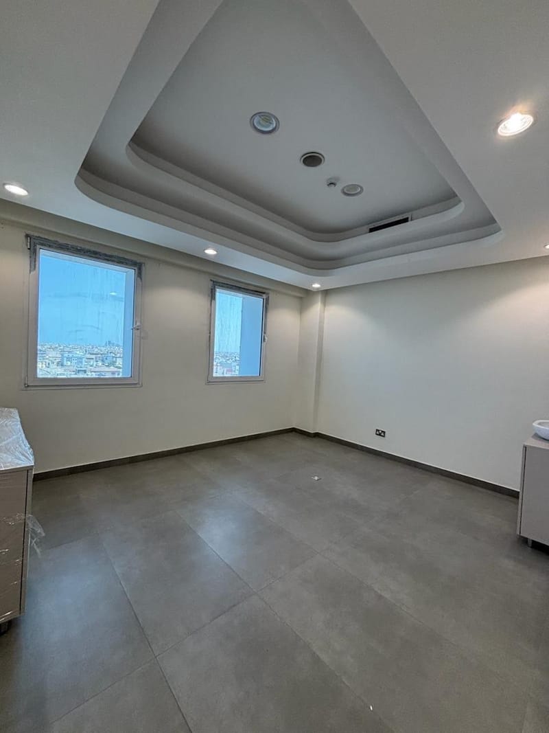 Commercial For Rent in Salmiya — 4